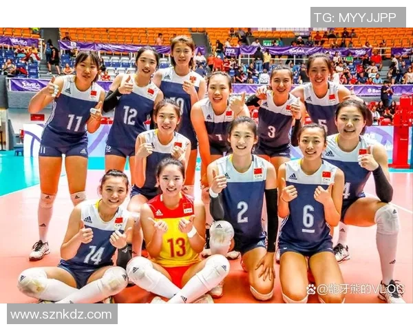 上海排球队在全运会中的耐力表现值得称赞展现出顽强拼搏的精神风貌